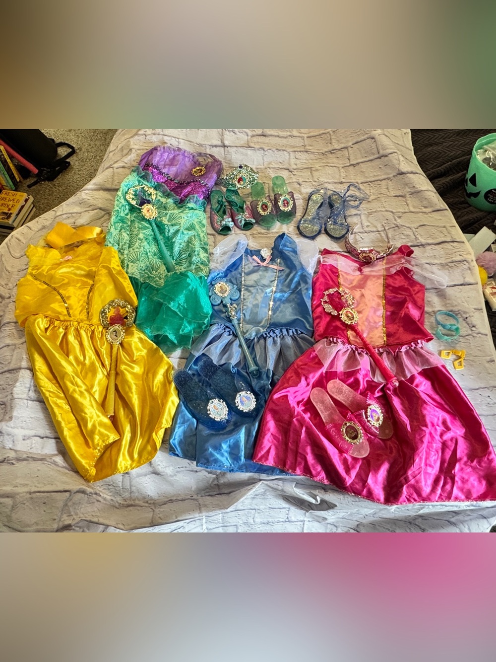 Disney Girls' Princess Dress-Up Costume Set - Blue, Pink, Green, Yellow size 4-6
